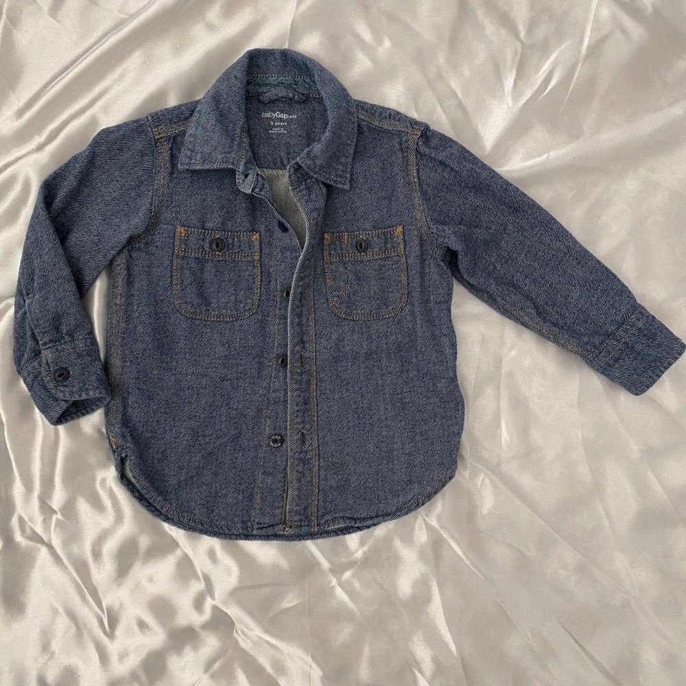 NWOT! GAP Jeans Cotton Button Down Shirt
